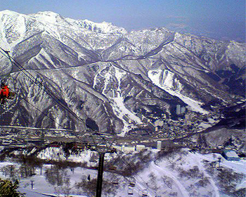 新潟県  苗場スキー場筍山山頂付近